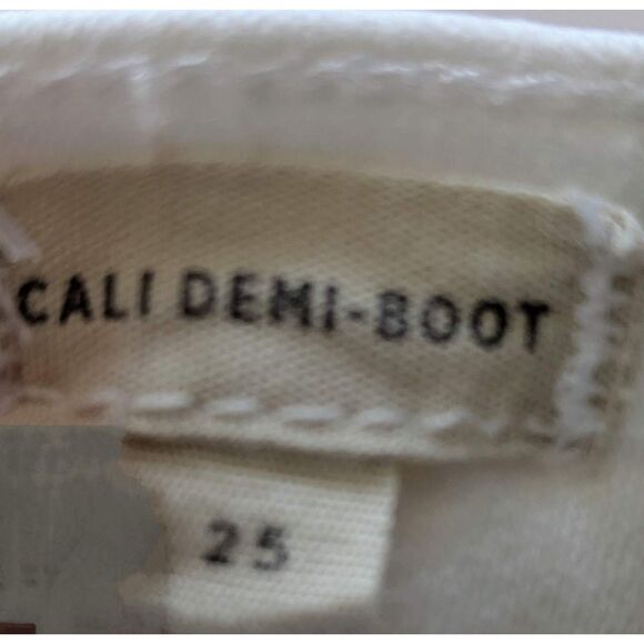 Madewell Cali Demi-Boot White Raw-Hem Edition Jeans  Sz 25 - Picture 7 of 11